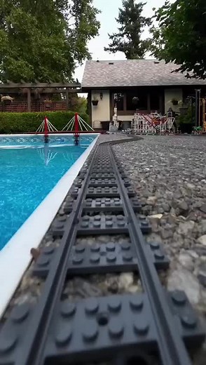 Lego train pool #lego #legovideo #tren #trem #legotrein