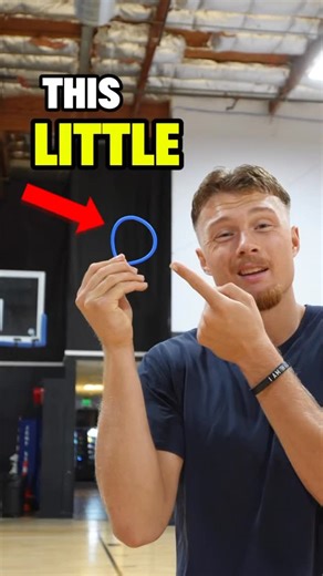 PATELLA PROTECT on Instagram: "Why do so many Hoopers wear these?🤔👀 (Link in Bio) #hoopers #explore #basketball #dunk #athelete"