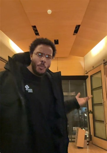 mix and mastering this one now sit tight 🧘🏾‍♀️