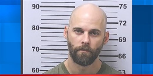 Judge grants prosecution request to dismiss sex abuse charge against former Bayou La Batre cop