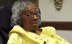 ‘Mama’ Mosie Burks of Mississippi Mass Choir dies