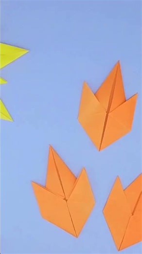 Easy Autumn Leaf Origami | Paper Craft# Shorts #easyorigami