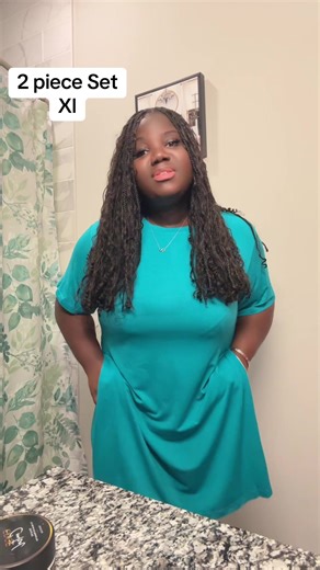 LoveAble🤞🏾🦋💜 (@1.bonitaa_)’s video of 2 piece set