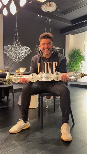 Qube Designs by Karan Sethi on Instagram: "I wanted to create a partition with crystal for a project. Got this sample😊"