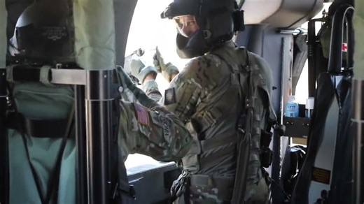 U.S. Army Conducts Blackhawk Gunnery Drills in Washington Desert