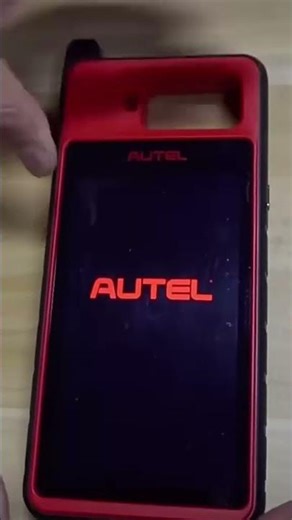 Autel KM100 generates BMW 3 series universal smart key