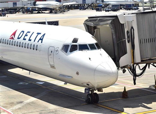 Delta co-pilot arrested at SFO identified, faces child sex assault charges
