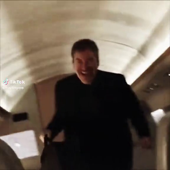 this episode made the elliot episode so much better bro || tags: #creep2014 #thecreeptapesedits #markduplass #thecreeptapesedits #creep2014edit