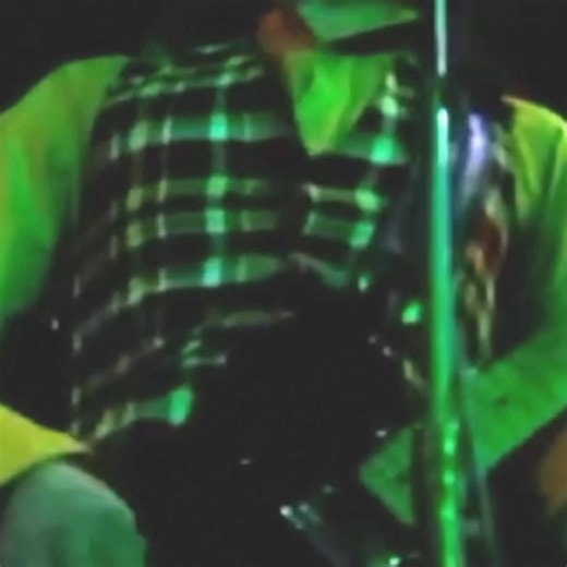 135K views · 7.5K reactions | "Only time can tell if we get on well, Coz I Luv You" | Slade | Facebook