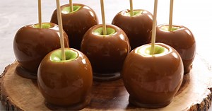 Homemade Caramel Apples - Preppy Kitchen