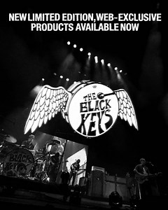 We’re celebrating the holidays early this year with new merch out today! As an added gift, enjoy 30% off select items. https://theblackkeys.com/collections/holiday-2023 | The Black Keys