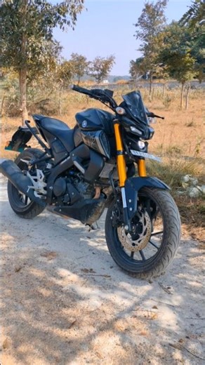 shorts video MT 15 bike