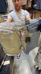 10K views · 214 reactions | Style, confort et liberté de mouvement réunis dans ce short en jean tendance, parfait pour la saison chaude. Avec sa coupe évasée en bas, il offre une allure décontractée et moderne. | Garwabi | Facebook