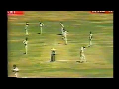 Geoff Lawson Batting and Brilliant Runout by Miandad 1st Test, Karachi, 1982