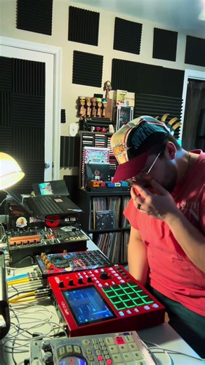 “Heisman” 🏆 chill chop session 🔊🪓 #beatmaking #boombap #sampling