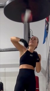 🏉I’m learning the speedball by counting and listening to the rhythm of the music 🎶🥊 by HITS for HIIT | HITS for HIIT