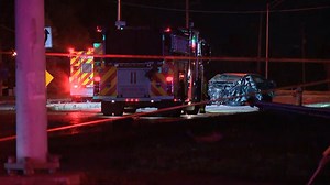 2 dead after car crash near Dublin