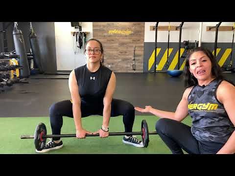 HOW TO DO A SUMO SQUAT CORRECTLY