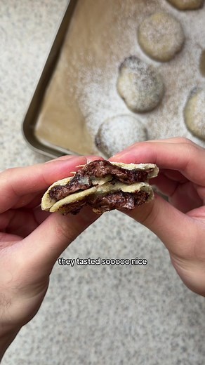 Izmir Bombasi: Turkish Delight Pastry Recipe