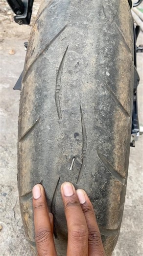 duke 250 gen 3 || tyre puncture || #shorts #youtubeshorts #viral #shortsfeed #tyre #duke250gen3 #ktm