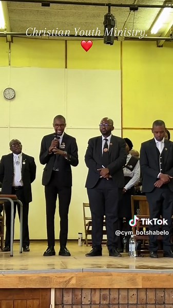 Christian Youth Ministry: Connecting with the Divine