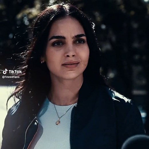 Gale Weathers will forever be famous #galeweathers #galeweathersedit #courteneycox #sidneyprescott #monicageller #friends #friendstv #scream6 #screammovie #finalgirl #grpsacred #foryoupage #fyp #viralvideo #scarymovie #christmas