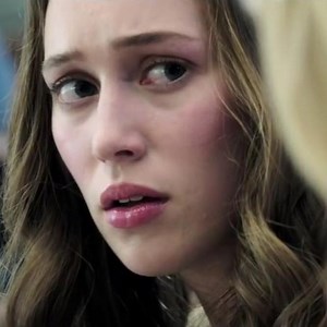 Facebook w szokującym horrorze Friend Request! Zwiastun zdradza, kogo nie dodawać do znajomych!