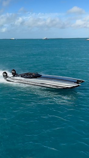 19K views · 1.4K reactions | MTI’s gorgeous new 440X powered by twin Mercury Racing 500Rs enjoying the Key West waters. Video by Tom Leigh @tommygunimages / Speedboat Magazine @mtiboats @mercuryracing @mti_jt @taylor.scism @cherellscism @speanut9 @tstuart211 @miltoncalafell @flykeywest #marinetechnologyinc #440x #mercuryracing #500r #keywest #gorgeous #speedboatmagazine | Speedboat Magazine | Facebook
