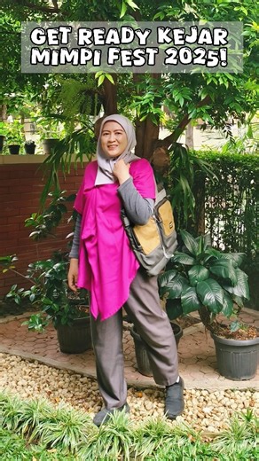 Mirza - Ibu - Blogger - Konten Kreator on Instagram: "Get Ready Kejar Mimpi Fest 2025 Ga berasa weekend ini Kejar Mimpi Fest. Sebagai mom, wajib well prepared. Persiapannya : >> rasa belajar yg tinggi >> bawa notebook kecil >> bawa HP & power bank >> bawa tas belanja >> bawa perlengkapan pribadi kaya tisue, dll⠀ ⠀ Oya, Pastiin jg udah punya OCTO by CIMB Niaga, karena jajan di OCTO MarketLand bisa cashback sampe 70%. Siapa tau kebagian Grand Prize tiket PP Jakarta–Thailand / paket menginap! ⠀ Daf