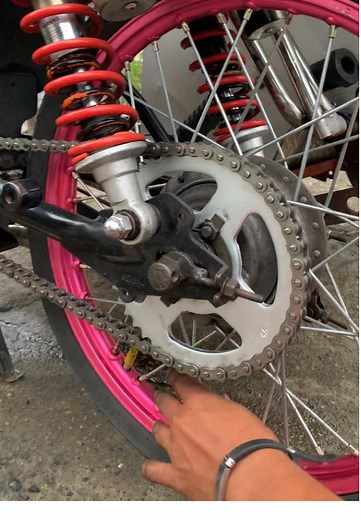 Heavy Duty Motorcycle Chain Sprocket Set Overview