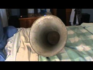 1940's Vintage Outdoor Horn Loudspeaker