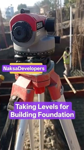 Auto Level (Dumpy Level) Optical instrument that gives a perfectly horizontal line of sight.