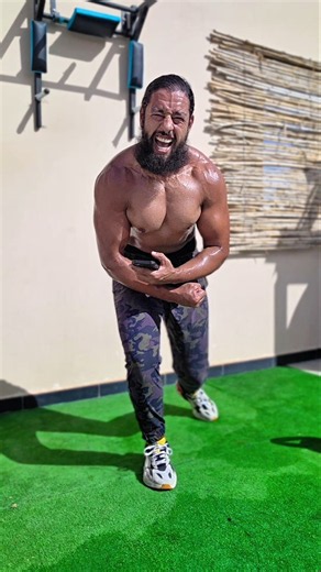 ARRÊTE LES CRUNCHS À RÉPÉTITION 🔥 1 KETTLEBELL, 5 EXERCICES POUR LES ABDOS