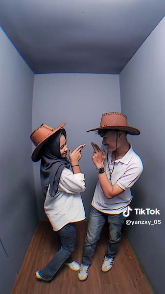 Trendy Photo Box Ideas for Captivating Aesthetic Shots