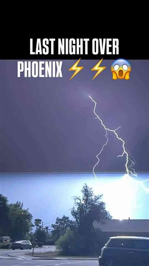Lightning strikes in Phoenix! | Slow-motion storm footage