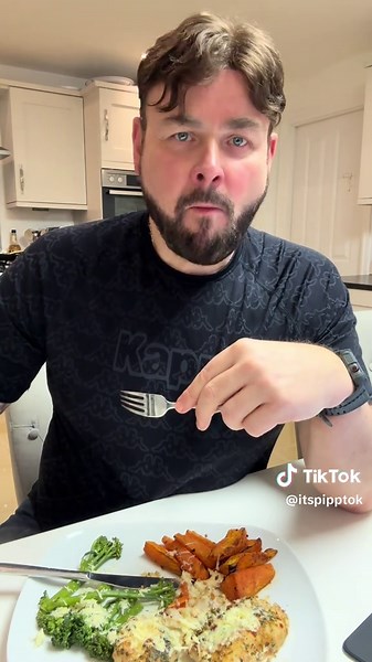 Dinner with Pip: AI and Healthy Eating on NYE