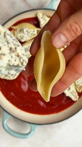 Easy pasta recipe - this is the beat quick and easy dinner - baked pasta shells stuffed with a creamy sausage filling x john | John Gregory-Smith