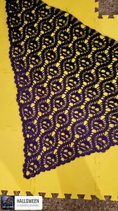 10K views · 827 reactions | HOTH lost souls shawl  it still needs to be blocked but I'm so pleased with how this turned out. * Free pattern link ⬇️⬇️⬇️⬇️ * Better pictures to come. | My Knotty Hobby | Facebook