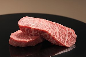 Can You Eat Wagyu Raw? - Why So Japan