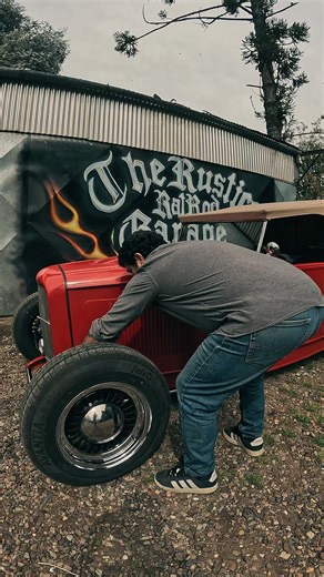108K views · 3.5K reactions | Hot Rod Chevrolet 1929 con TREN delantero de un TAUNUS. | Garage Tv | Facebook