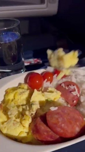 First Class Breakfast On United Airlines