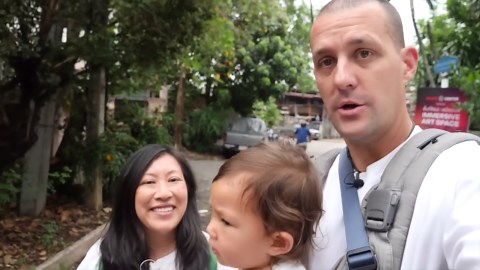 No Tourists, Only Locals Eat Here... Everything Under $2 Chiang Mai Street Food Tour