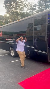 We party outside & inside on the #PartyBus! Why? Because it’s another #birthdaycelebration! Book your tour to #EatDrinkRide | Eat Drink Ride Travel & Tours