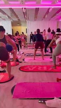 Pyra Hot Pilates workout with ‪@camilletomlinson6633‬ 💪🏽😂