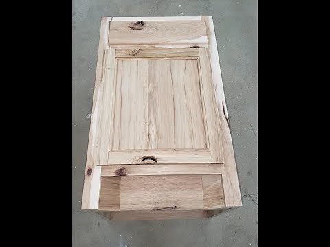 How to build a Small Bathroom Vanity DIY