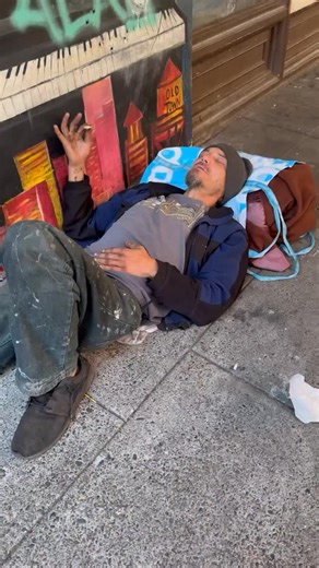 Portland has one of the highest per-capita populations of homeless individuals suffering from severe mental illness in the United States. This reality is especially alarming given that Oregon consistently ranks last nationwide for access to mental health care—creating a system where the most vulnerable are left with nowhere to go except the streets. #homeless | Truth on the streets