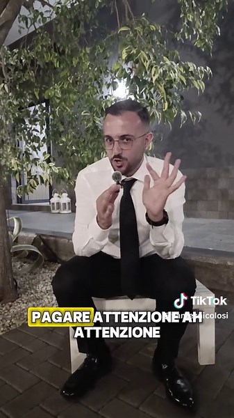 🎤 Lele di Soundex racconta il suo 30esimo a Villa VANTES 🎉 Il titolare di Soundex Animazione ha scelto di festeggiare con noi il suo compleanno speciale e in questa video testimonianza ci parla della sua esperienza 💖. 🍽️ Cibo abbondante, qualità e un’atmosfera perfetta: ecco cosa ha reso indimenticabile la sua serata. Un compleanno da ricordare, celebrato con amici, musica e tanta allegria! 📲 Vuoi organizzare anche tu un evento perfetto? Scrivici su WhatsApp al 351 5732723 o clicca sul link