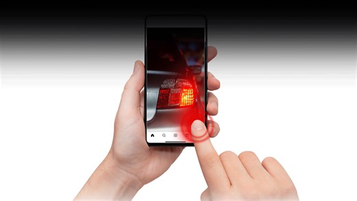 Don't text and drive. Over 17,000 distracted driving accidents reported in MA since 2020