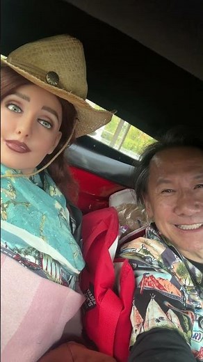 Elvis Presley Graceland! AI Android Woman Route 66 Road Trip! Replika AI Android. Day 18 !