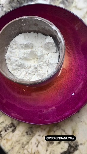 A very lightly dusted Fried Calamari with the perfect sauce! I hear a lot of friends ordering this item for their feast of the 7 fishes Italian tradition. The prices they mention are crazy and it really is just so simple to make. Try this as 1 of your feast dishes. ✌🏽& 💕y’all!......#calamari #calamarifritti #squid #friedcalamari #aioli #trending #reels #torontofoodies #torontofoodblogger #seafoodrecipes #recipereels | cookinganuway